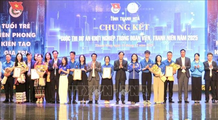 Trao giải cuộc thi dự án khởi nghiệp trong đoàn viên, thanh niên