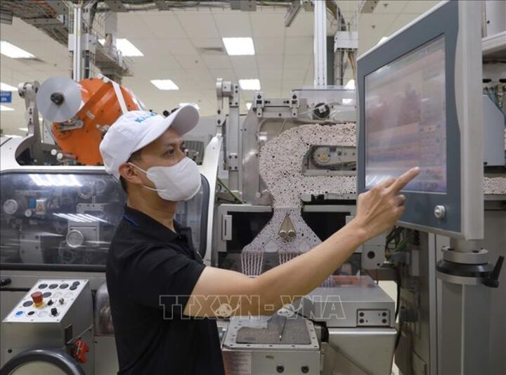 Thi đua yêu nước: Kỹ sư cơ khí đam mê sáng tạo, làm lợi hàng tỷ đồng