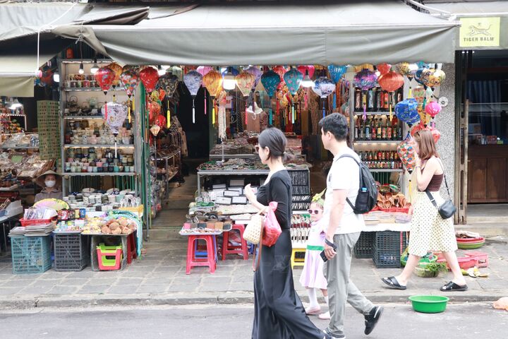 Bỏ phố về làng: Khi người trẻ mở lối, nghề truyền thống hồi sinh