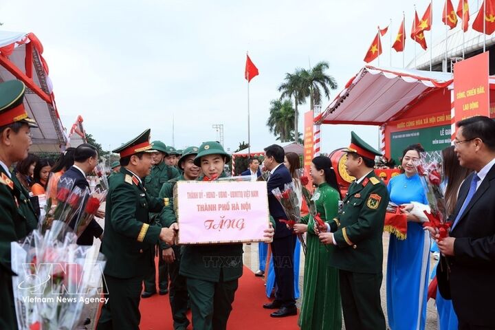 Young people across Vietnam set off for military service in 2026