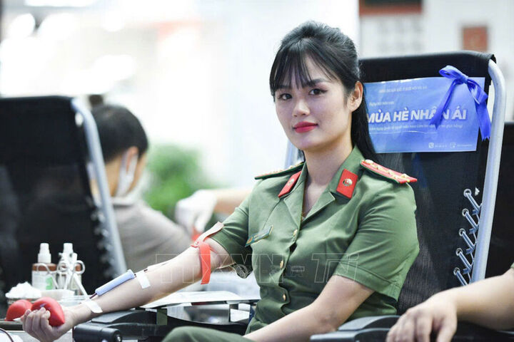 Từ lằn ranh sinh tử đến “ngân hàng máu sống” giữa đời thường