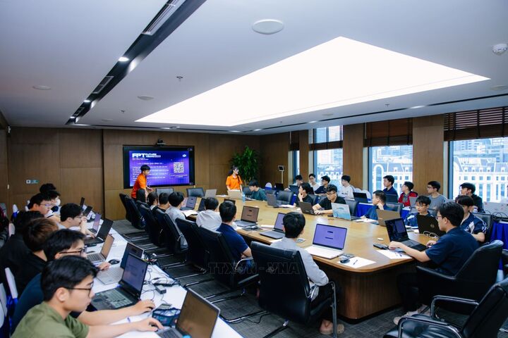 Sinh viên Việt Nam chinh phục AI, an ninh mạng và lượng tử
