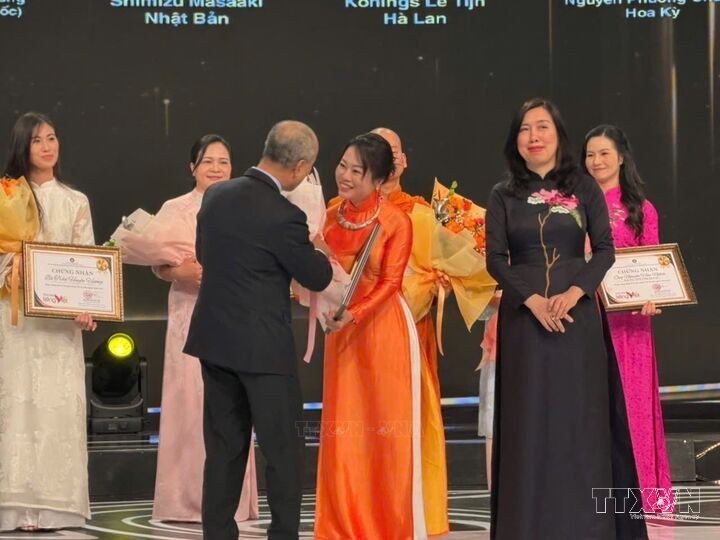 Vietnamese lecturer honoured as 2026 Vietnamese Language Ambassador abroad