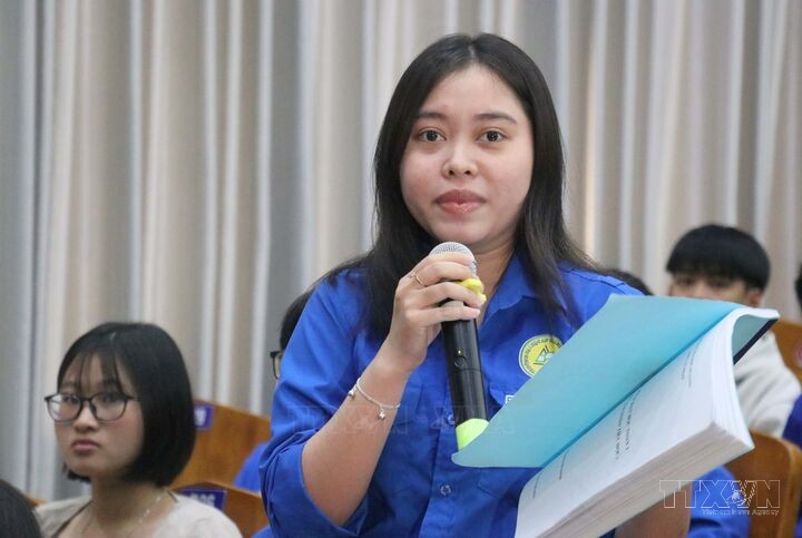 Khơi dậy tình yêu biển, đảo Tổ quốc trong thế hệ trẻ
