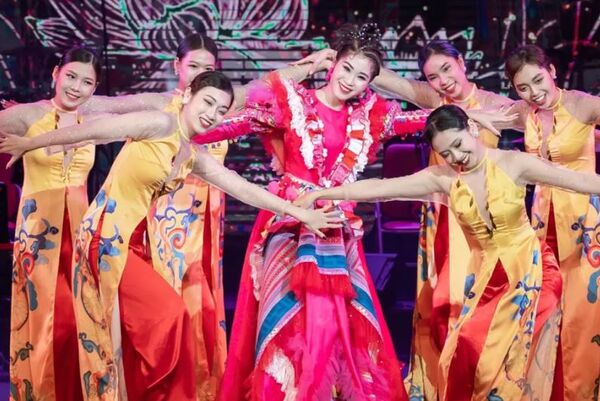 Writers, artists an
important resource to galvanise national strength