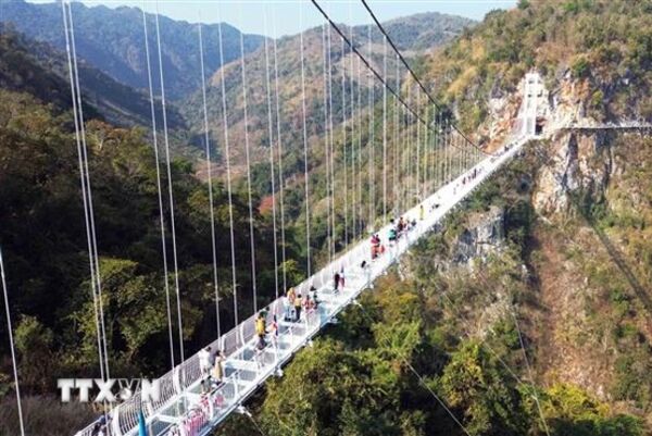 Impressive cultural event at Moc Chau Island
