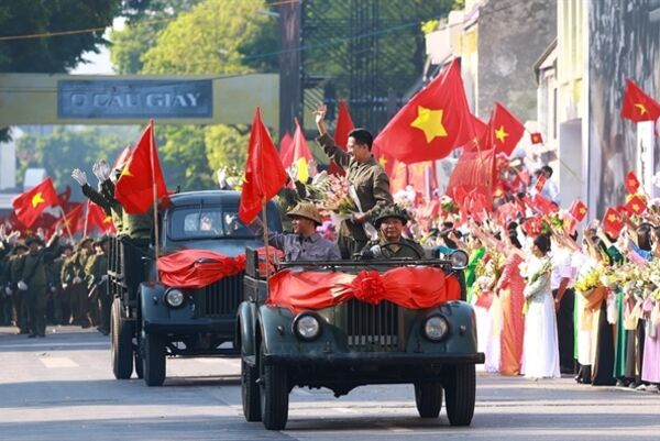 Hanoi festival for peace features capital's historical, cultural values