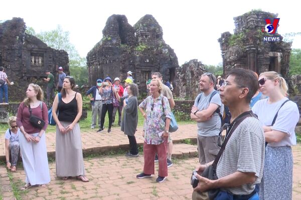 Innovated services help attract tourists to My Son world cultural heritage