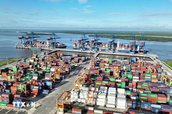 Standard Chartered raises Vietnam’s 2024 GDP growth forecast