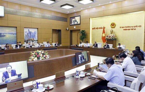 Kiến tạo để bứt phá
