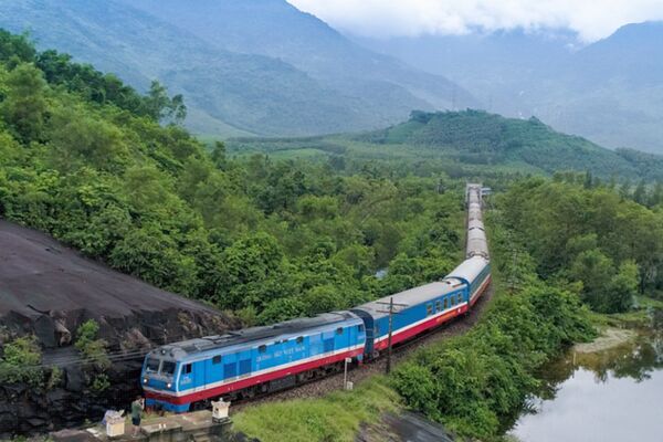Vietnam-China railway projects accelerated