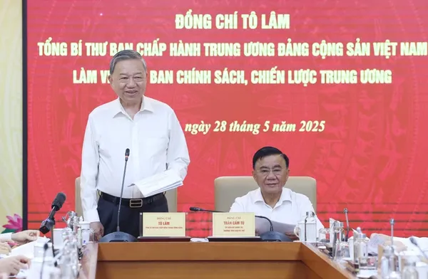 Party chief urges better integration of Vietnam's gold market with global systems