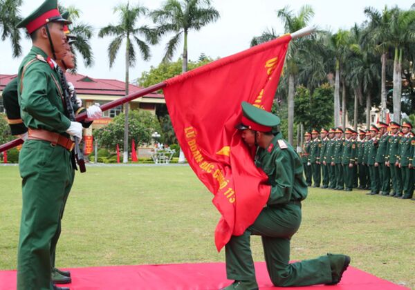 Lễ tuyên thệ chiến sĩ mới ở Lữ đoàn 113 Đặc công anh hùng