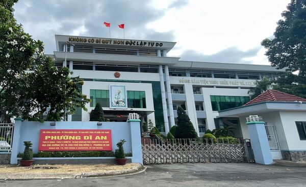 Bình Dương hoàn tất việc gắn bảng tên các trụ sở hành chính để đi vào hoạt động từ ngày 1/7