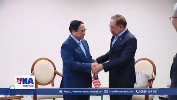 <b>Thủ tướng Phạm Minh Chính gặp Thủ tướng Malaysia</b>