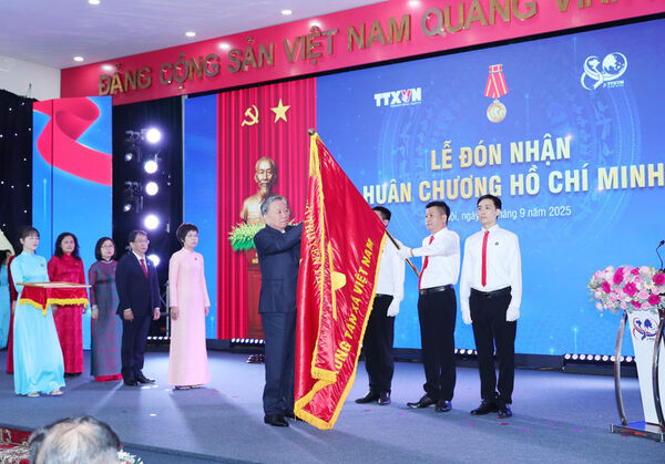 VNA upholds role as strategic, reliable information agency: Party chief