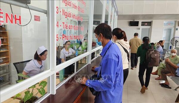 Nghị quyết số 72-NQ/TW: Người dân kỳ vọng được chăm sóc sức khỏe bền vững