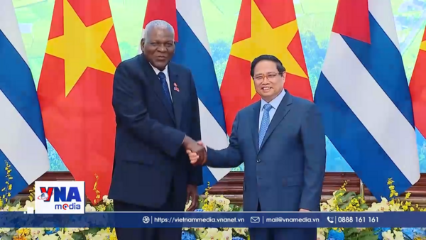 Thủ tướng Phạm Minh Chính hội kiến Chủ tịch Quốc hội Cuba