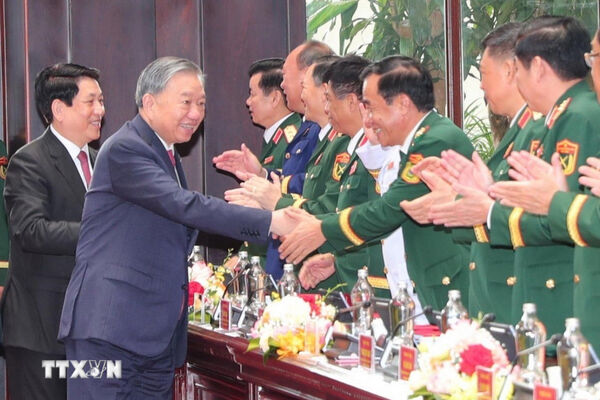 Party chief orders greater efforts to build revolutionary, regular, elite and modern army
