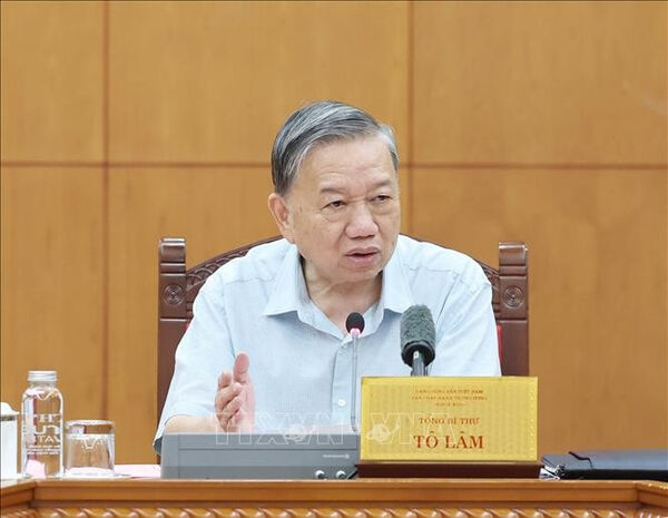 Party chief urges streamlining agricultural extension system under two-tier local administration model