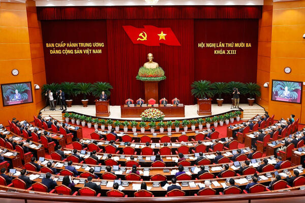13th Party Central Committee convenes 13th plenum