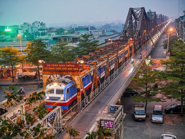Cầu Long Biên - biểu tượng văn hóa, lịch sử của Hà Nội