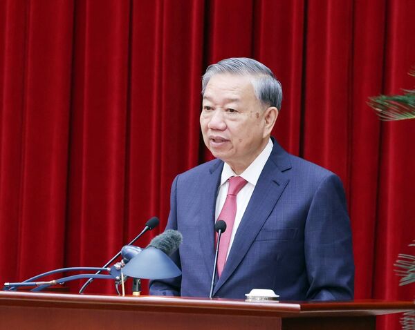 Party Central Committee’s 13th meeting wraps up