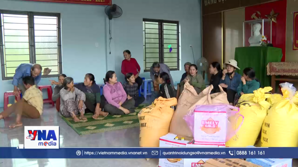 Quảng Ngãi sát cánh với người dân vùng sạt lở