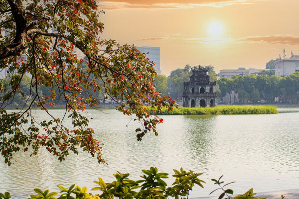 Du lịch Hà Nội bứt phá mạnh mẽ để trở thành điểm đến hàng đầu khu vực