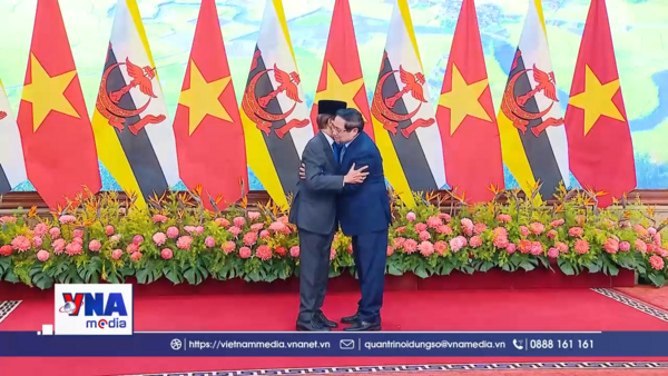 Thủ tướng Phạm Minh Chính hội kiến Quốc vương Brunei