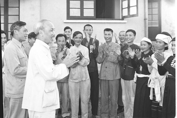 <b>Pháp luật phải thấm sâu và đi vào thực tiễn đời sống xã hội</b>