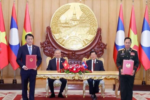 Vietnam, Laos agree to deepen bilateral relationship with reinforced framework