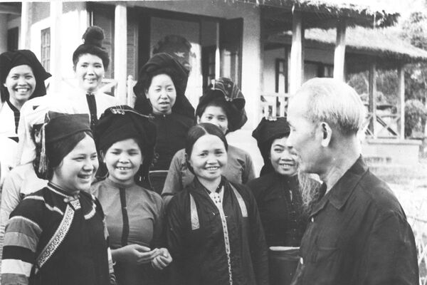 <b>Không ngừng chăm lo đời sống đồng bào dân tộc thiểu số</b>