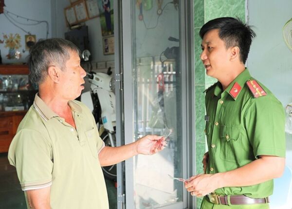 An Giang: “Security keychain” model links grassroots police with local residents