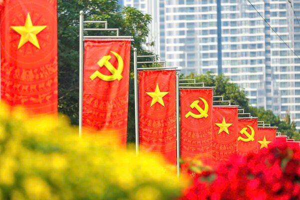 <b>Đại hội Đảng là ánh sáng soi đường tương lai dân tộc</b>