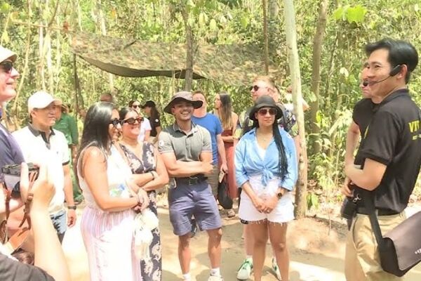 Vietnam welcomes over 19 million int'l visitors in January–November