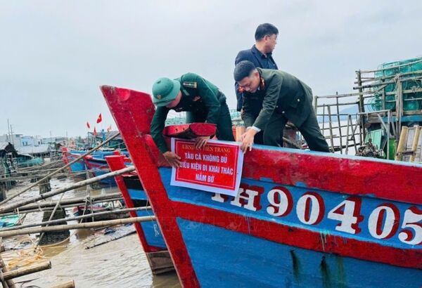 Thủ tướng Phạm Minh Chính: Chống khai thác IUU không chỉ vì gỡ thẻ vàng EC