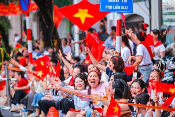 <b>“Đoàn kết, đoàn kết, Đại đoàn kết – Thành công, thành công, Đại thành công” </b>