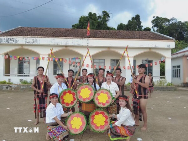 “Giữ lửa” nhịp điệu múa đặc sắc của dân tộc S’tiêng