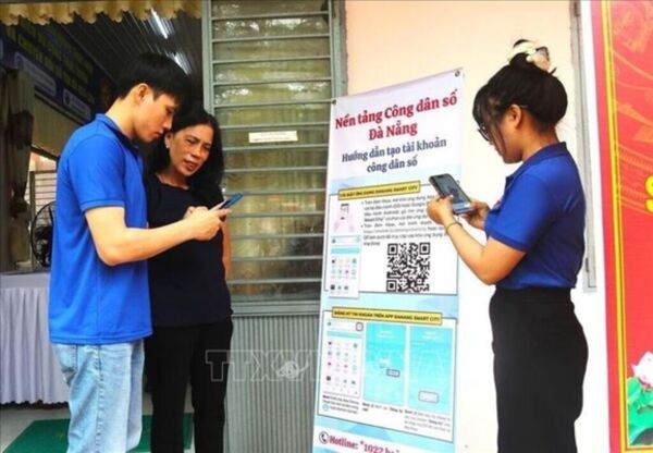 “Cánh tay nối dài” đưa chuyển đổi số đến cơ sở ở Đà Nẵng