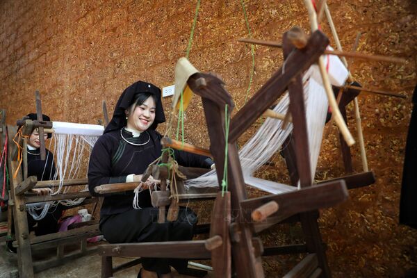 Đánh thức tiềm năng du lịch cộng đồng từ bản sắc văn hóa Nùng