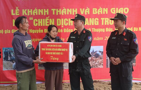 Chiến dịch Quang Trung: Hoàn thành vượt kế hoạch xây dựng nhà, khắc phục hậu quả bão lũ tại miền Trung - Tây Nguyên