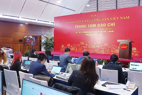 Int’l press voices confidence in 14th National Party Congress