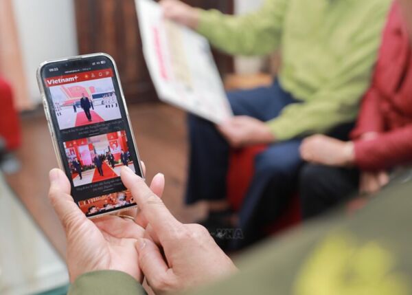 Hanoi officials, Party members and people place trust and expectations in Party Congress