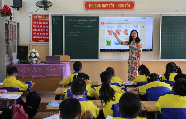 Hai Phong applies digital technology to improve education quality