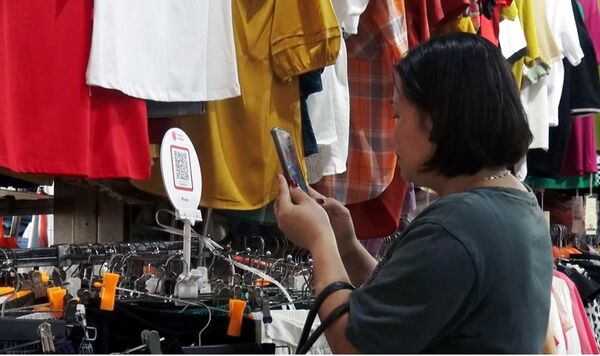 Giao dịch không dùng tiền mặt gấp 28 lần GDP