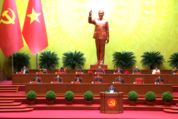 <b>Công tác cán bộ là 