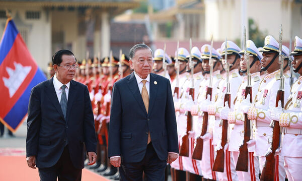 Party General Secretary To Lam welcomed in Cambodia