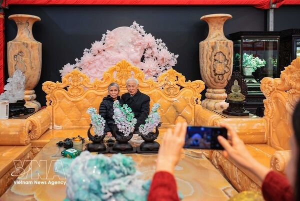 Vibrant gemstone space at Spring Fair 2026