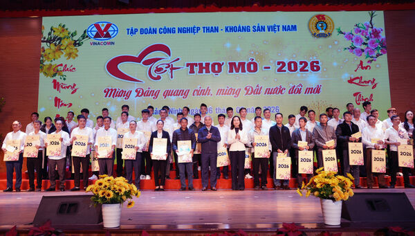 Tết thợ mỏ 2026: Gần 12.000 công nhân được đưa đón miễn phí về quê